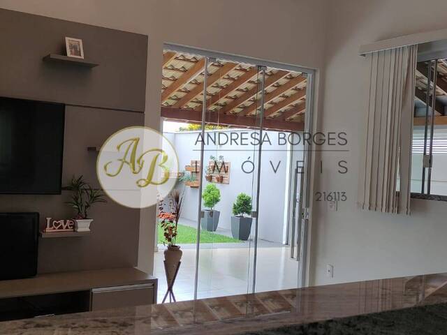 #CAV1160 - Casa para Venda em Ribeirão Corrente - SP - 2